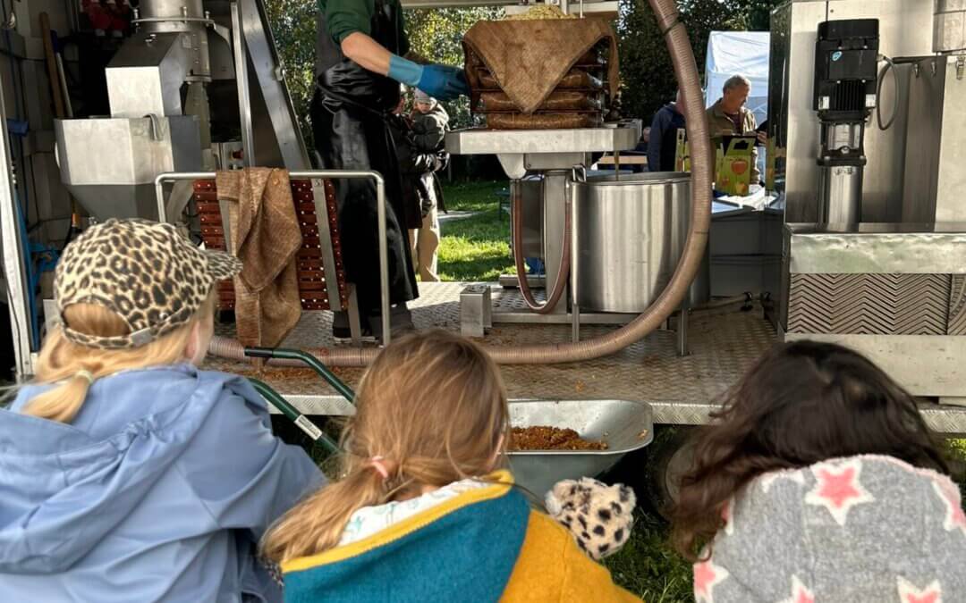 900 Liter Apfelsaft – wir sind überwältigt!